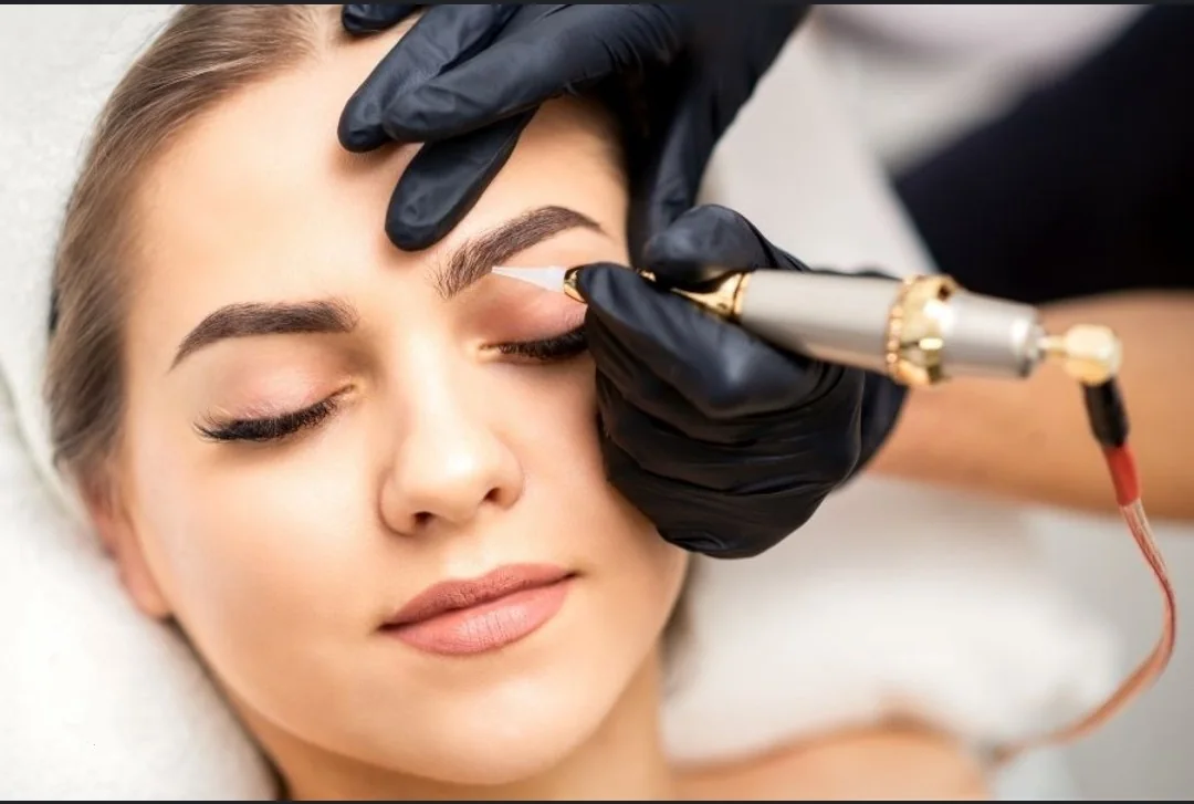 Permanent makeup eyebrow treatment